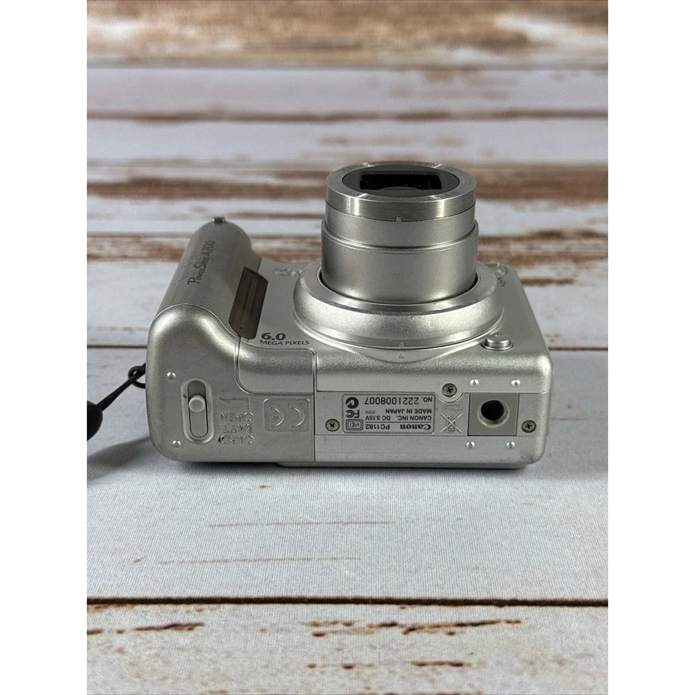 Canon PowerShot A700 6.0MP Digital Camera Silver FOR PARTS Lens Shutter Issue